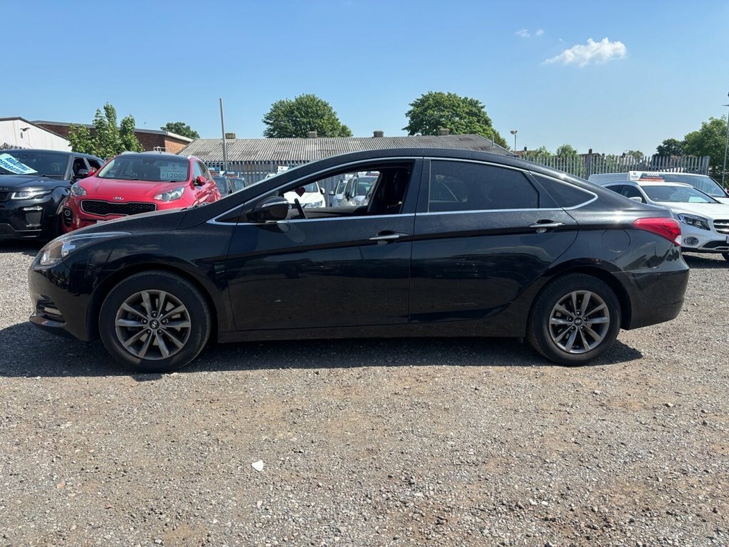Hyundai I40 Saloon EN17CFD Black #4