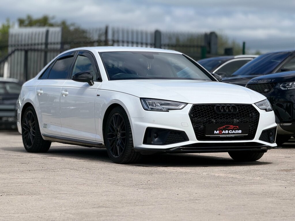 Audi A4 2.0 Tfsi 35 Black Edition Saloon S Tron White