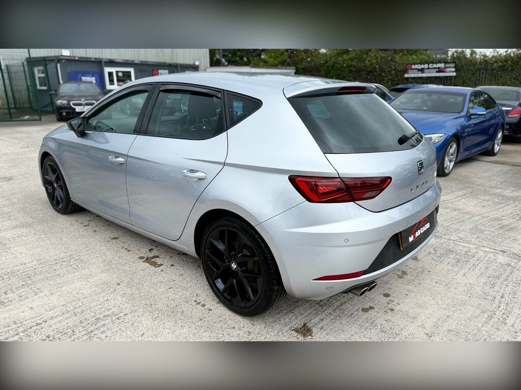 Seat Leon 2.0 Tdi Fr Technology Hatchback KJ18KEK Silver #3