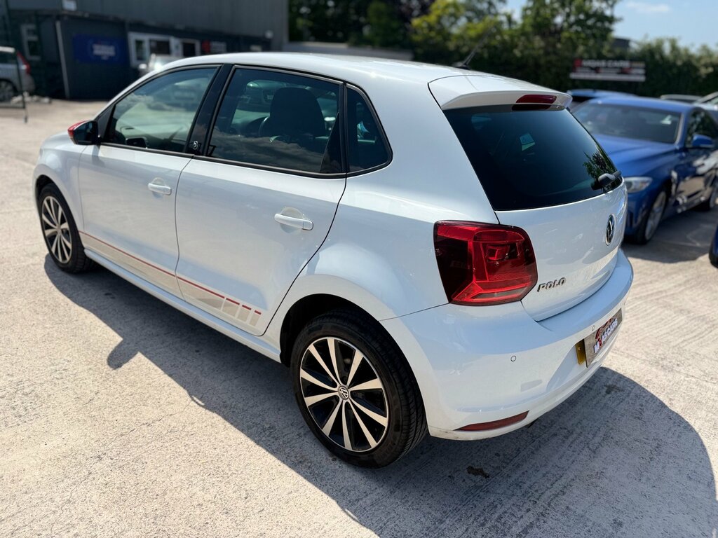 Volkswagen Polo 1.2 Tsi Bluemotion Tech Beats Hatchback MX17VZU White #3