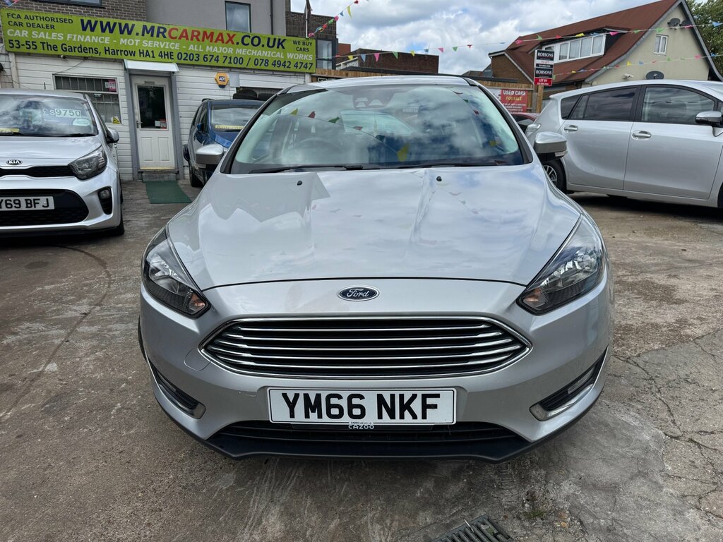 Ford Focus 1.0T Ecoboost Titanium Hatchback E YM66NKF Silver #2