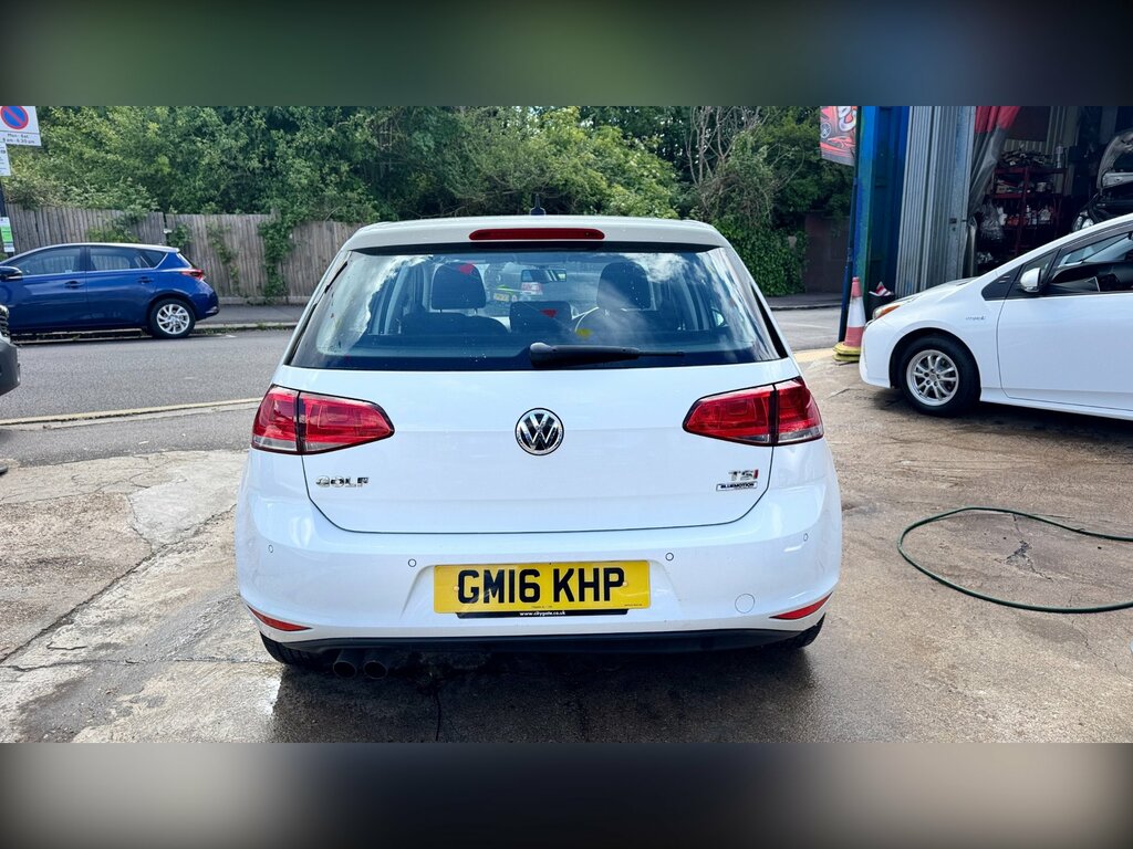 Volkswagen Golf 1.4 Tsi Bluemotion Tech Match Edition Hatchback GM16KHP White #4