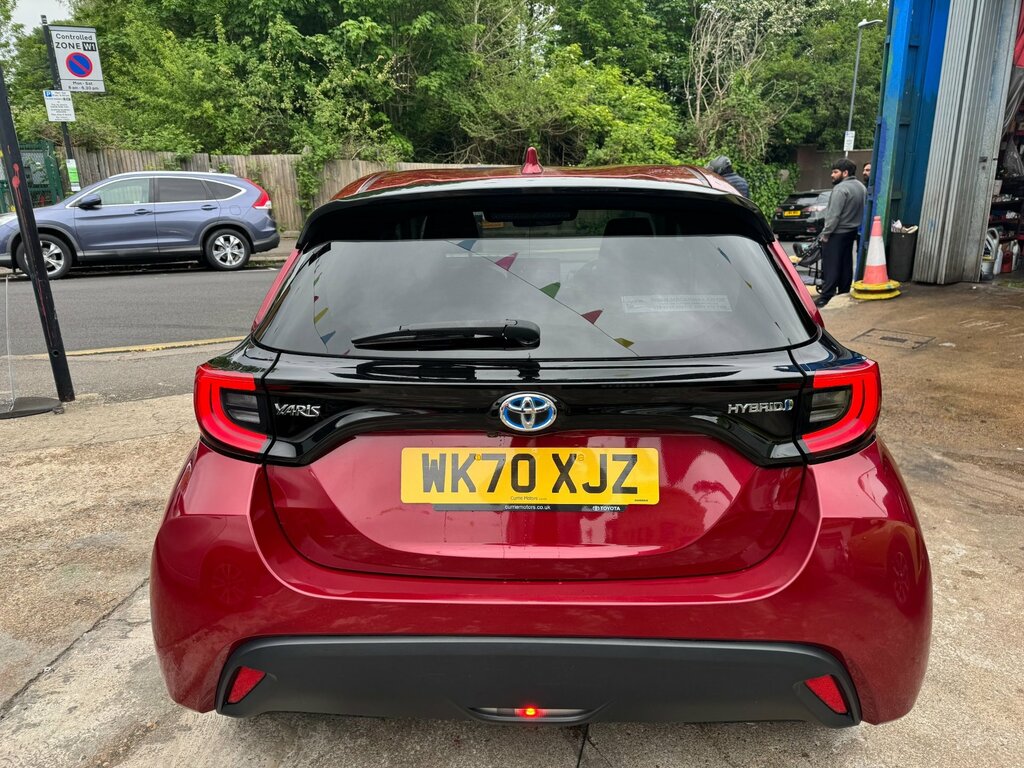 Toyota Yaris 1.5 Vvt-h Design Hatchback Hybrid E-cvt WK70XJZ Red #5