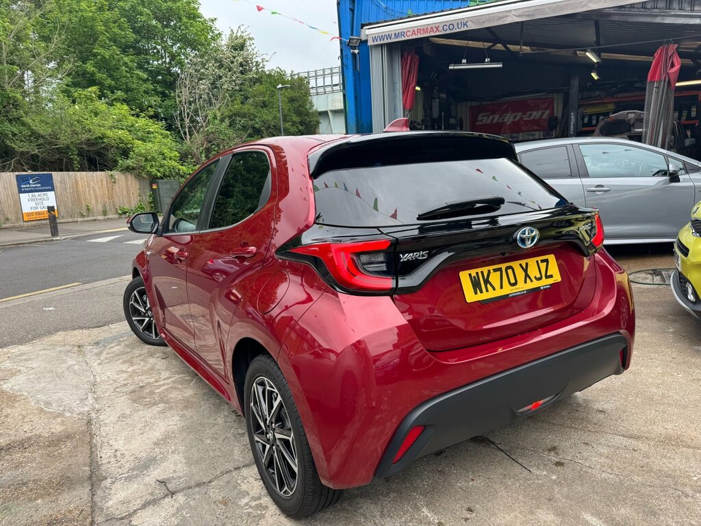 Toyota Yaris 1.5 Vvt-h Design Hatchback Hybrid E-cvt WK70XJZ Red #6