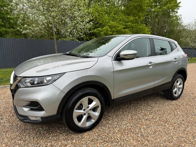 Nissan Qashqai Dig-t Acenta Premium Euro Silver