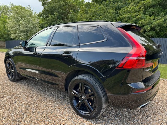 Volvo XC60 B5 Mhev R-design BL70DKF Black #6