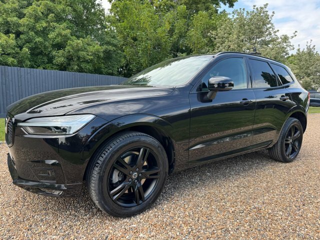 Volvo XC60 B5 Mhev R-design Black