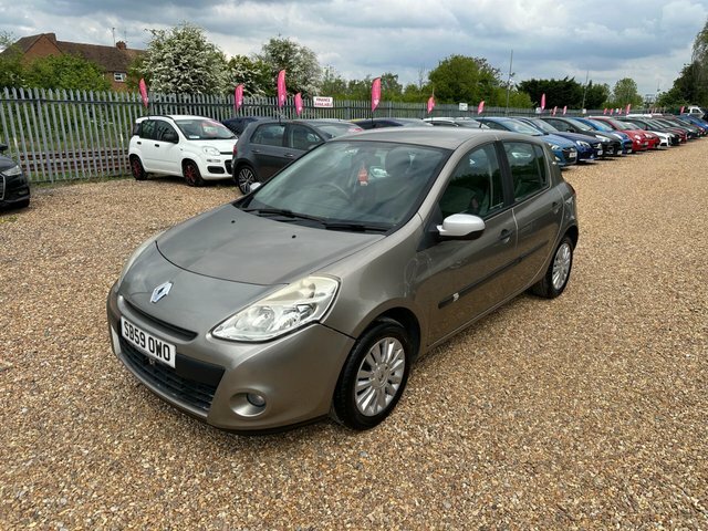 Renault Clio 1.2 I-music Euro 5 SB59OWO Beige #3