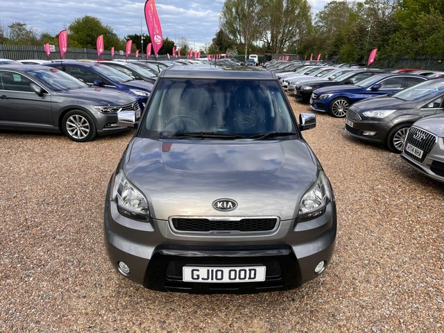 Kia Soul 1.6 Crdi Tempest Euro 4 Silver #2