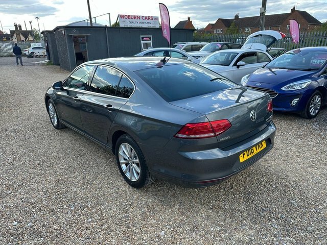 Volkswagen Passat 2.0 Tdi Bluemotion Tech Se Business Euro 6 S S 4 FD16VKK Grey #4