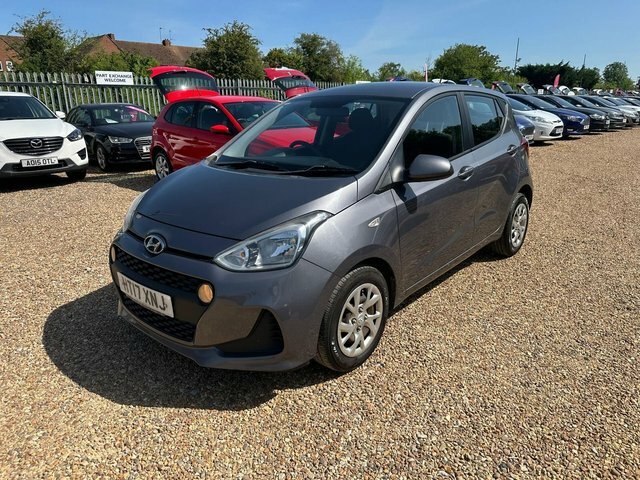 Hyundai I10 1.0 Se Euro 6 HT17XNJ Grey #3