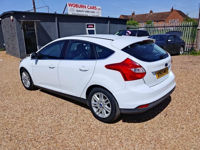 Ford Focus 1.6 Tdci Titanium Euro 5 S S AO62MXJ White #5