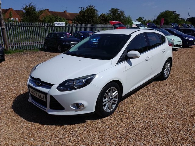 Ford Focus 1.6 Tdci Titanium Euro 5 S S AO62MXJ White #6