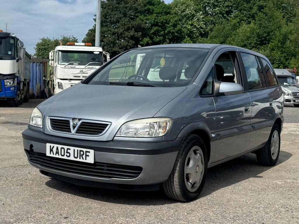 Vauxhall Zafira 1.6I 16V Design 200505  #3