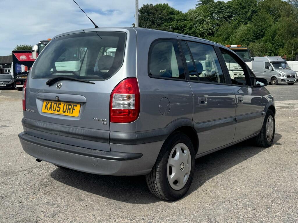 Vauxhall Zafira 1.6I 16V Design 200505  #6