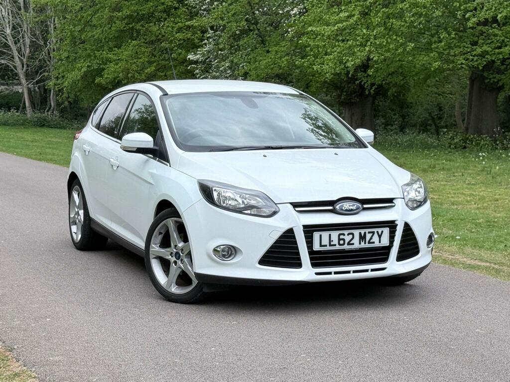 Ford Focus 1.0T Ecoboost Titanium Navigator Euro 5 Ss White