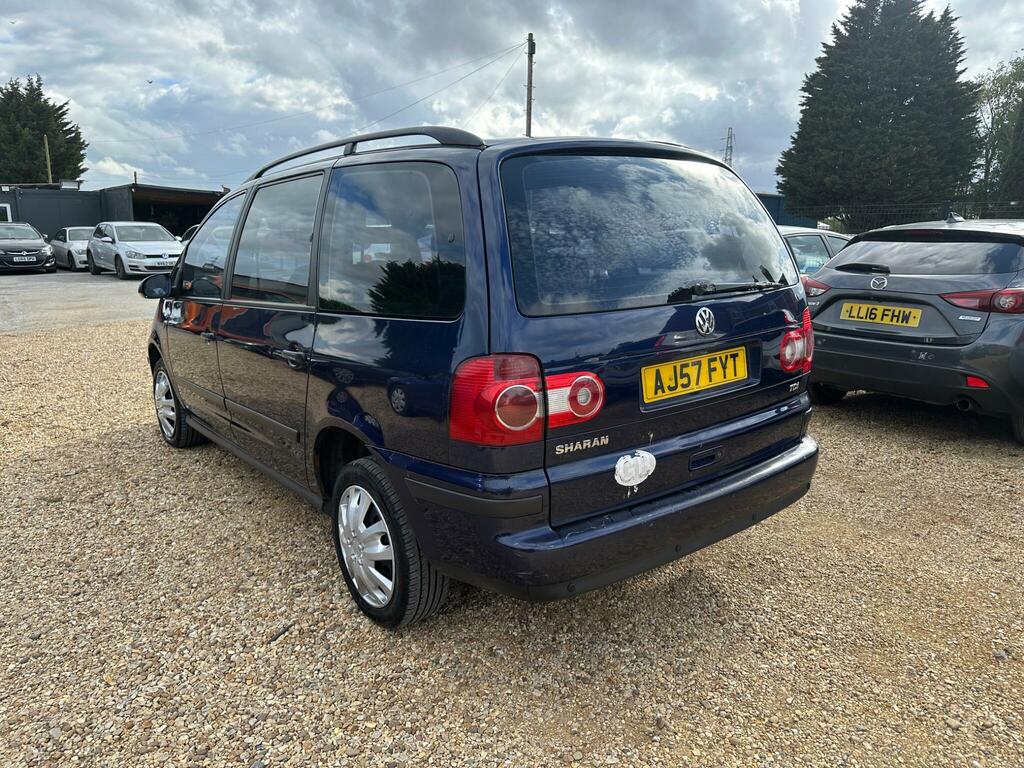 Volkswagen Sharan Silver #6