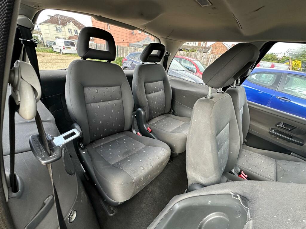 Volkswagen Sharan Silver #19