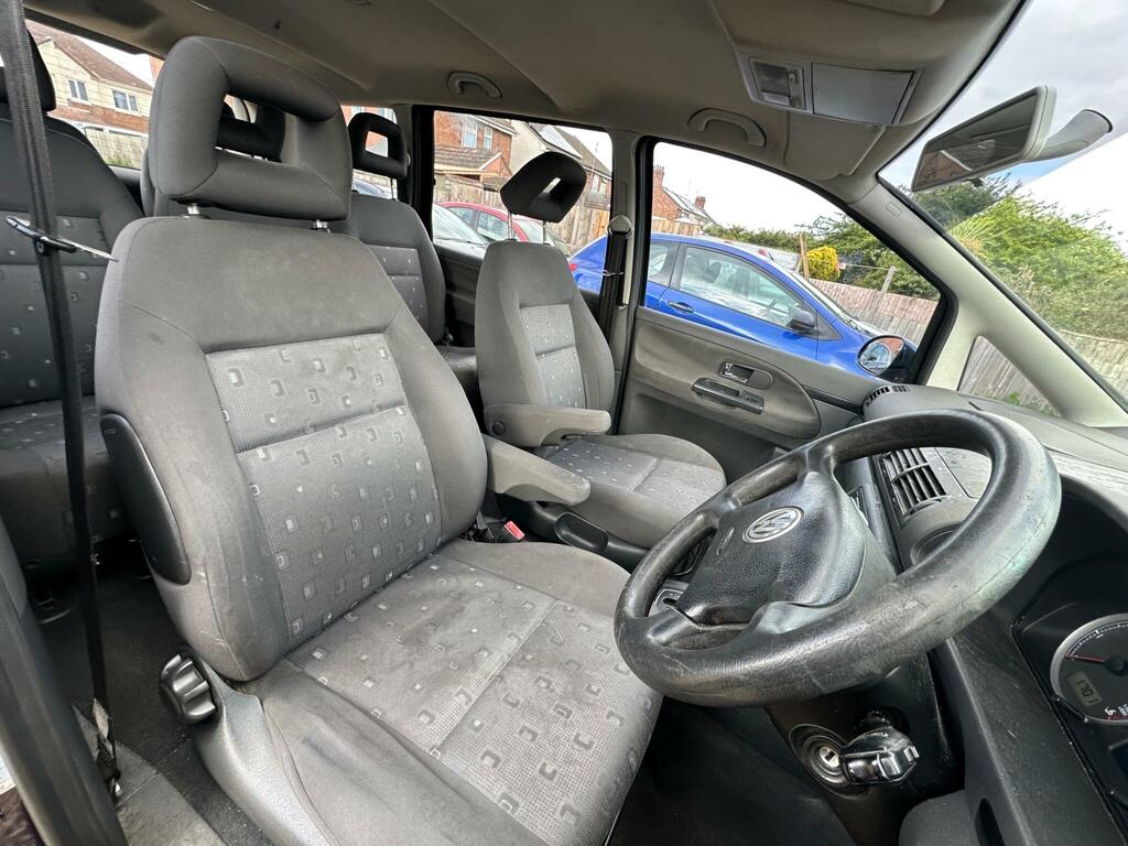 Volkswagen Sharan Silver #11
