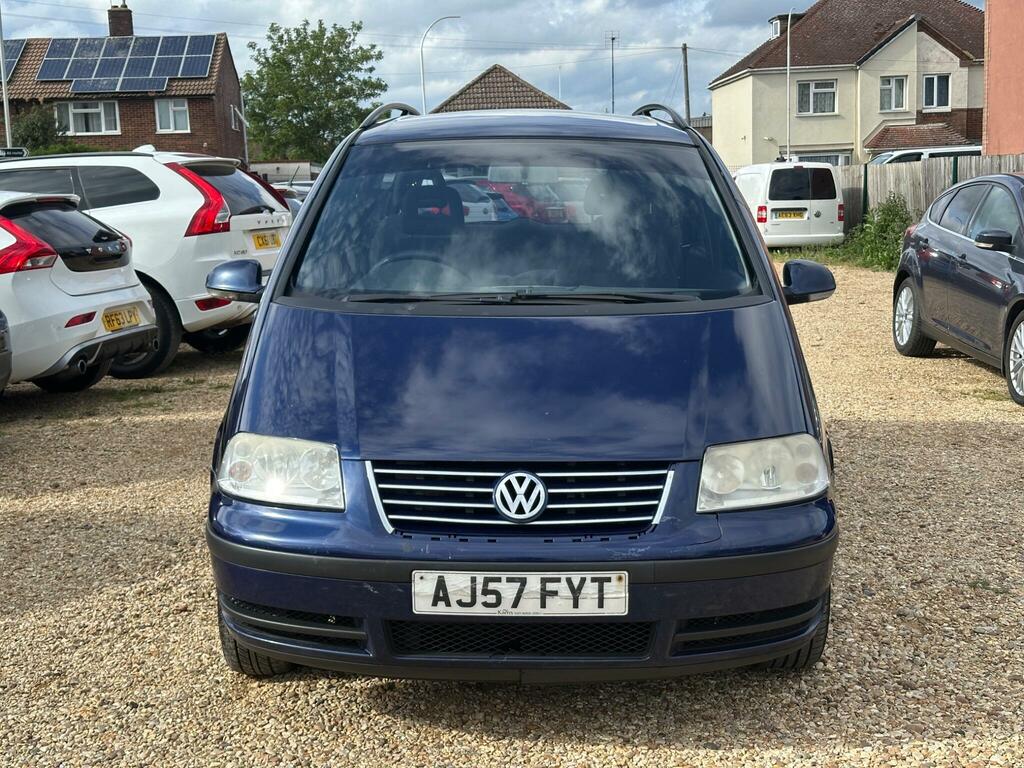 Volkswagen Sharan Silver #4