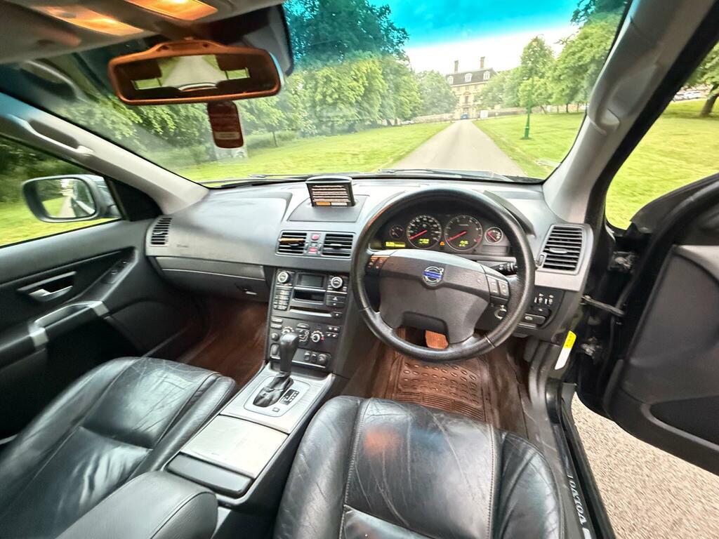 Volvo XC90 D5 Executive 183 Grey #42