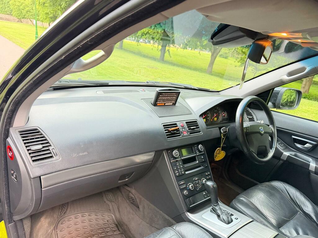 Volvo XC90 D5 Executive 183 Grey #31