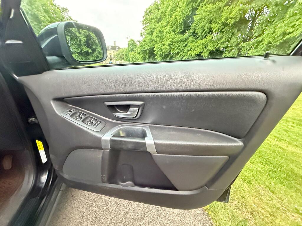 Volvo XC90 D5 Executive 183 Grey #43