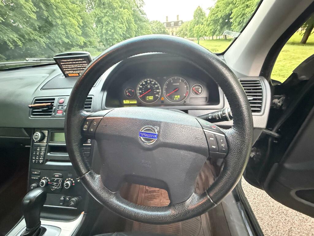 Volvo XC90 D5 Executive 183 Grey #45