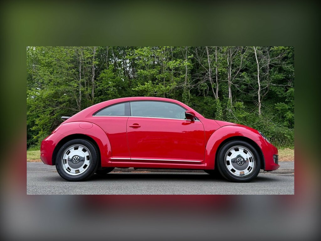 Volkswagen Beetle 2.0 Tdi Bluemotion Tech Design Euro 6 Ss Red #3