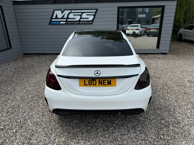Mercedes-Benz C Class 2015 2.1 C250 Bluetec Amg Line Saloon G L80NEM White #4