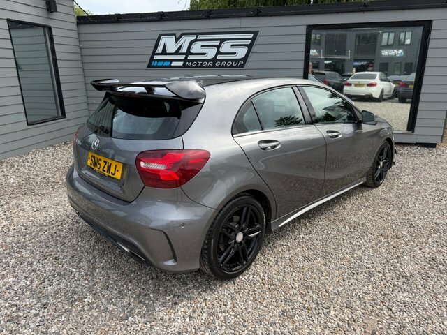 Mercedes-Benz A Class 2016 2.1 A200d Amg Line Premium Hatchback Di SN16ZWJ Grey #5