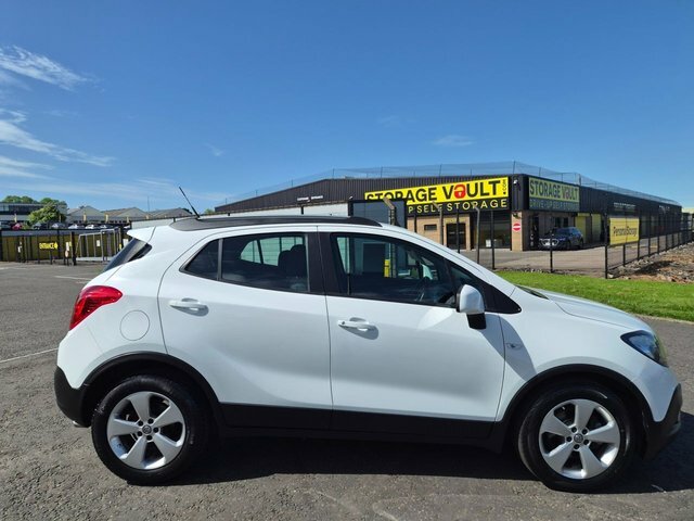 Vauxhall Mokka 2016 1.6 Cdti,tech-line 2016,Sat Nav,bluetooth,dab KX16TYT White #2