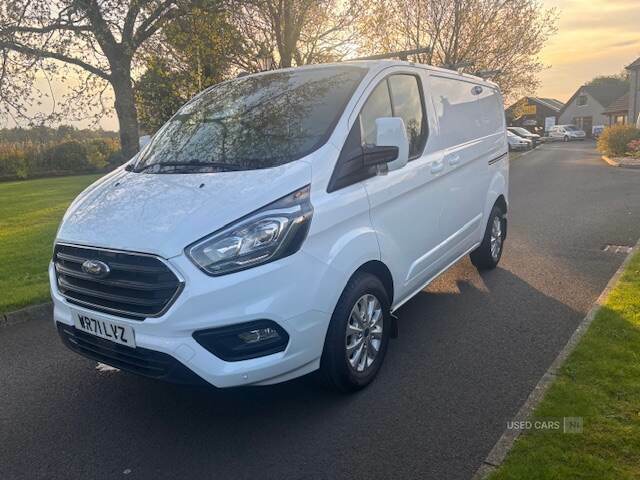 Ford Transit Custom 2.0 Ecoblue 130Ps Low Roof Limited Van WR71LVZ White #4