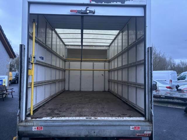 Ford Transit Custom 350 Luton DYZ9783 White #3