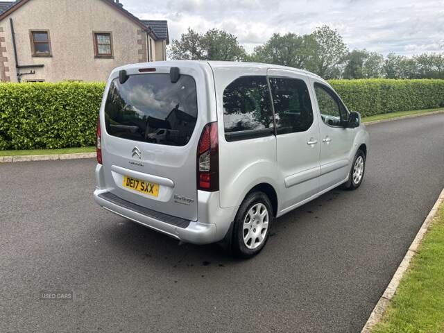 Citroen Berlingo Multispace 1.6 Bluehdi 100 Feel DE17SXX Silver #2