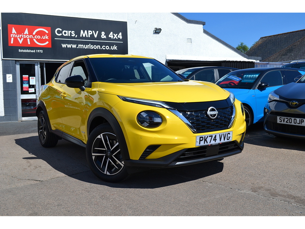 Nissan Juke N-connecta Yellow