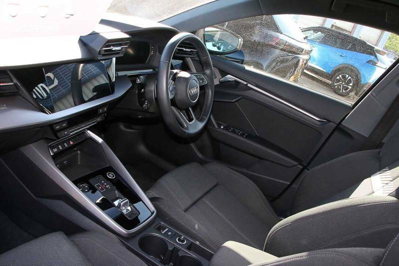 Audi A3 30 Tfsi Sport S Tronic VO24TWE Grey #3