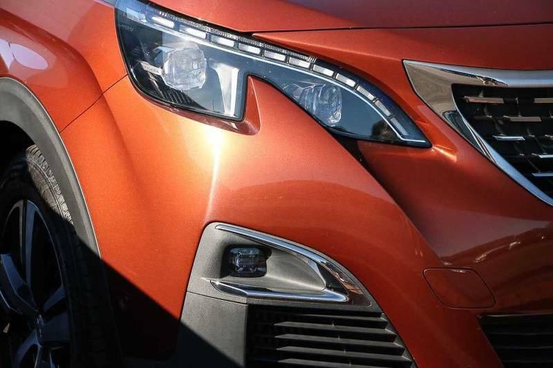 Peugeot 3008 1.5 Bluehdi Gt Line - 2019 CN19EMX Brown #3