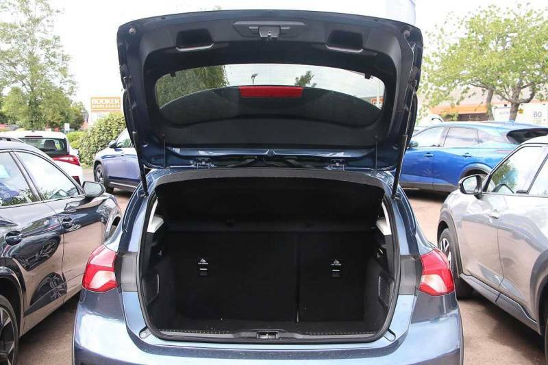Ford Focus 1.0 Ecoboost 125 Active X - 2019 EG19PXA Blue #4