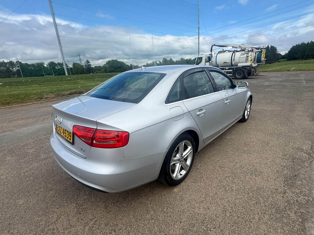 Audi A4 2.0 Tdi 136 Technik Start Stop Silver #4