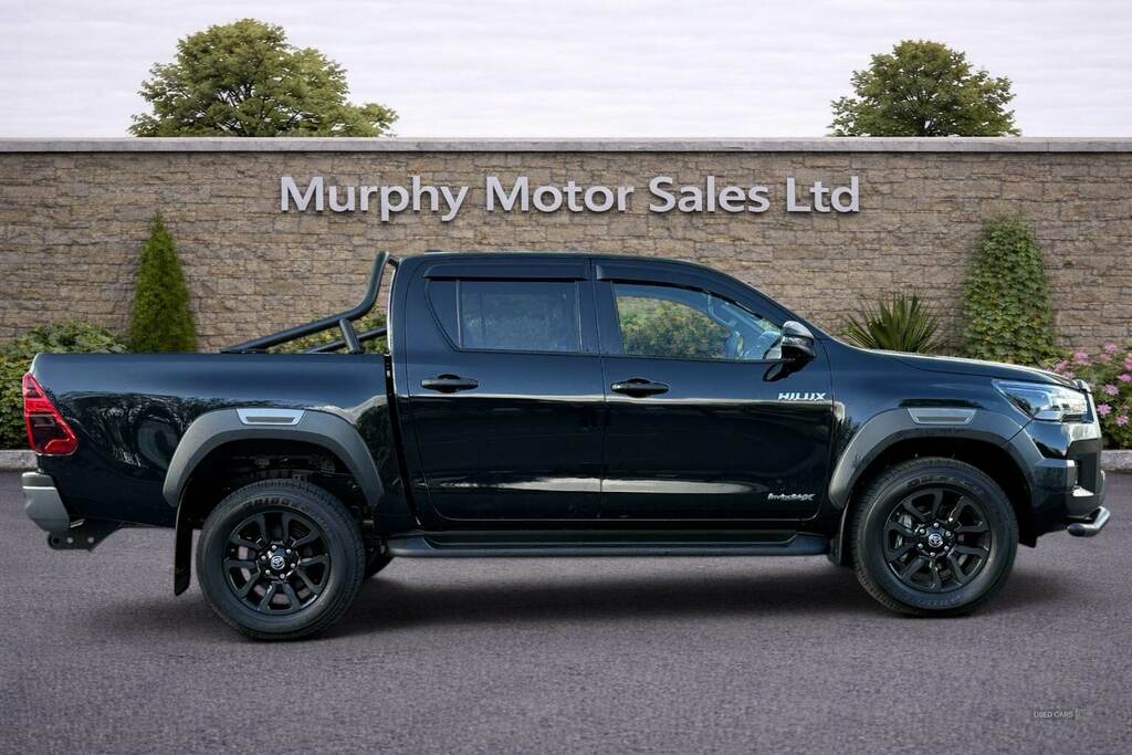 Toyota HILUX Invincible X D Cab Pick Up 2.8 D 48V Black #2