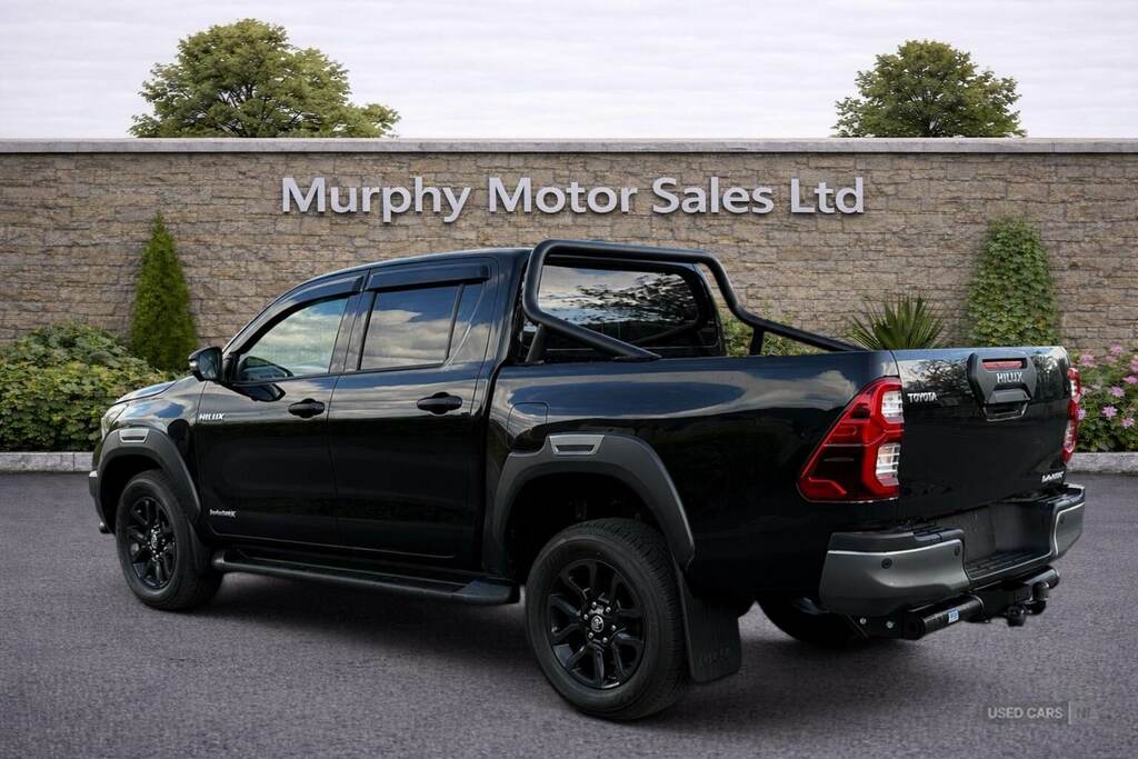 Toyota HILUX Invincible X D Cab Pick Up 2.8 D 48V Black #5