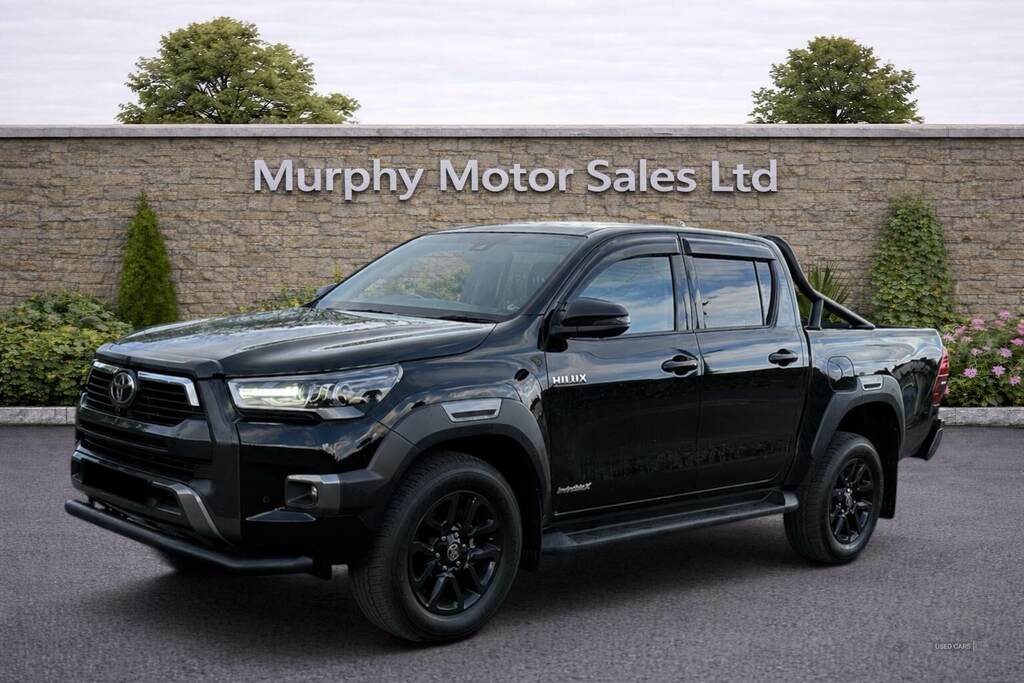 Toyota HILUX Invincible X D Cab Pick Up 2.8 D 48V Black #4