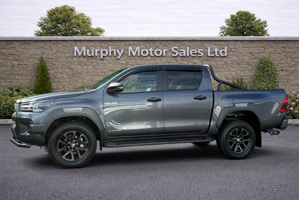 Toyota HILUX Invincible X D Cab Pick Up 2.8 D 48V Grey #5
