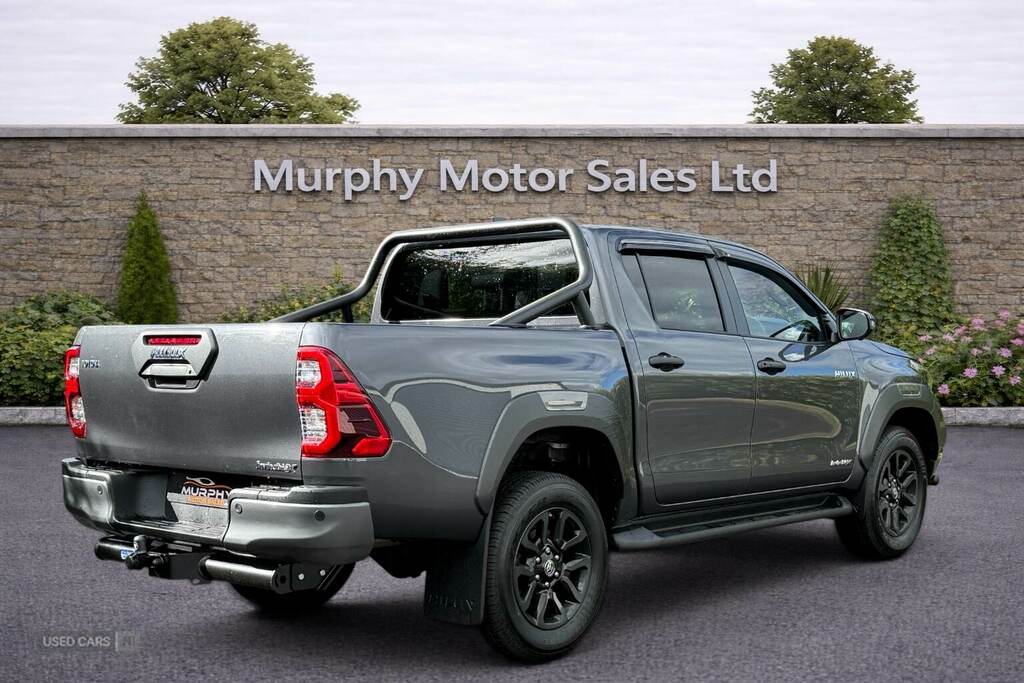 Toyota HILUX Invincible X D Cab Pick Up 2.8 D 48V Grey #4