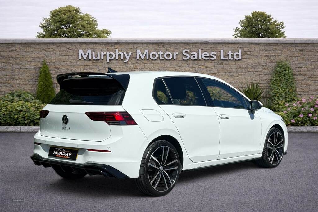 Volkswagen Golf 2.0 Tdi Life MF70OGD White #4