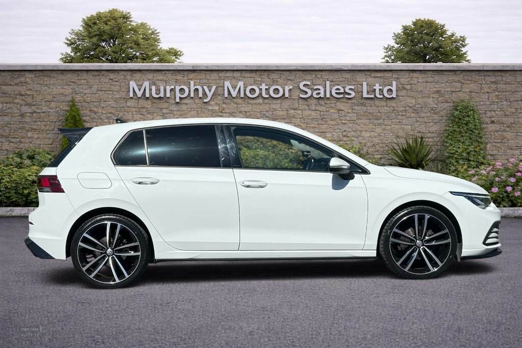 Volkswagen Golf 2.0 Tdi Life MF70OGD White #3