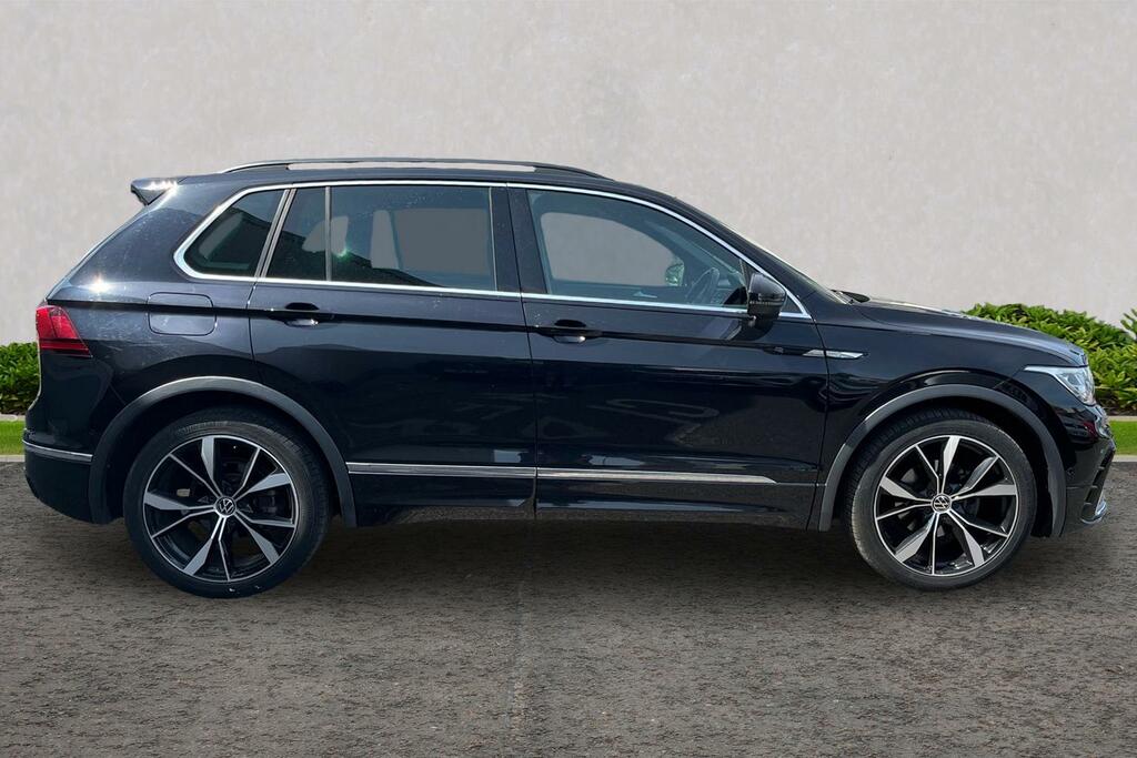 Volkswagen Tiguan 2.0 Tdi R-line Dsg WF70ZFH Black #4