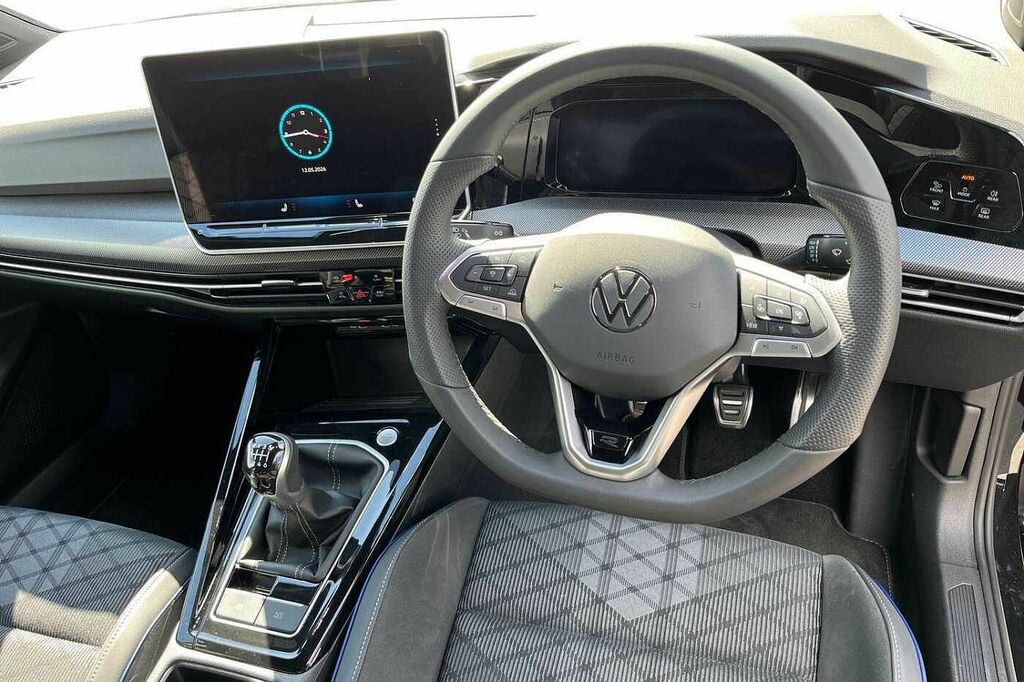 Volkswagen Golf 1.5 Tsi 150 Black Edition WJ75AHN Black #6