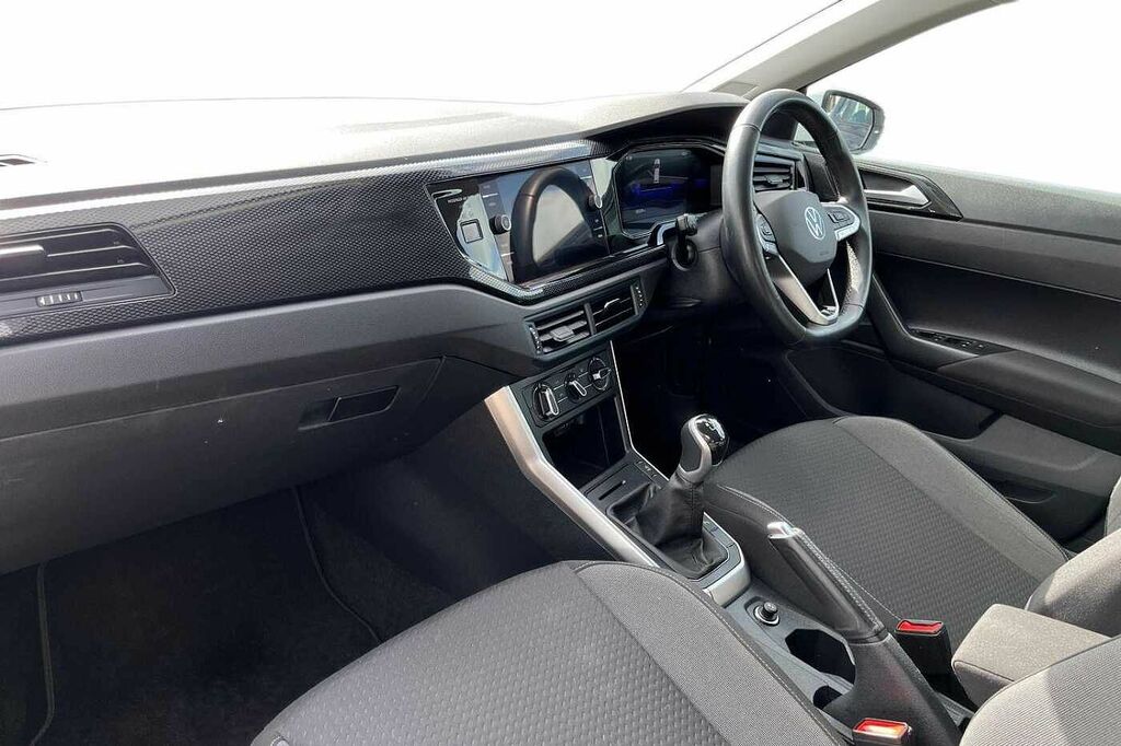 Volkswagen Polo 1.0 Tsi Life WD73VTM White #2